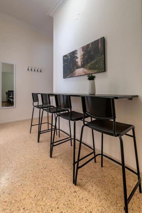 Kerameikos 2 Bedroom Apartment Афіни Екстер'єр фото
